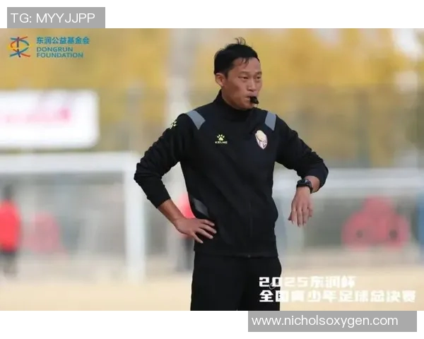 成都足球队的崛起与荣耀揭秘探索他们背后的力量与激情