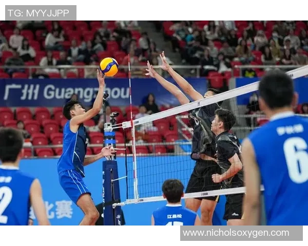 重庆排球队在亚运会上的强劲表现与团队精神分析