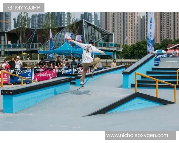 滑板精英赛积分榜：南京飞盘队以61分领跑